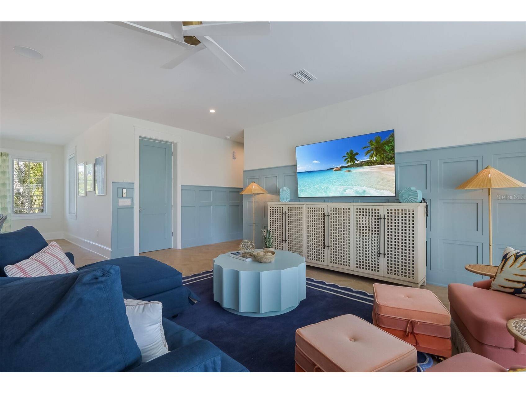 227 S Harbor Drive Holmes Beach FL 34217 A4684262 image16