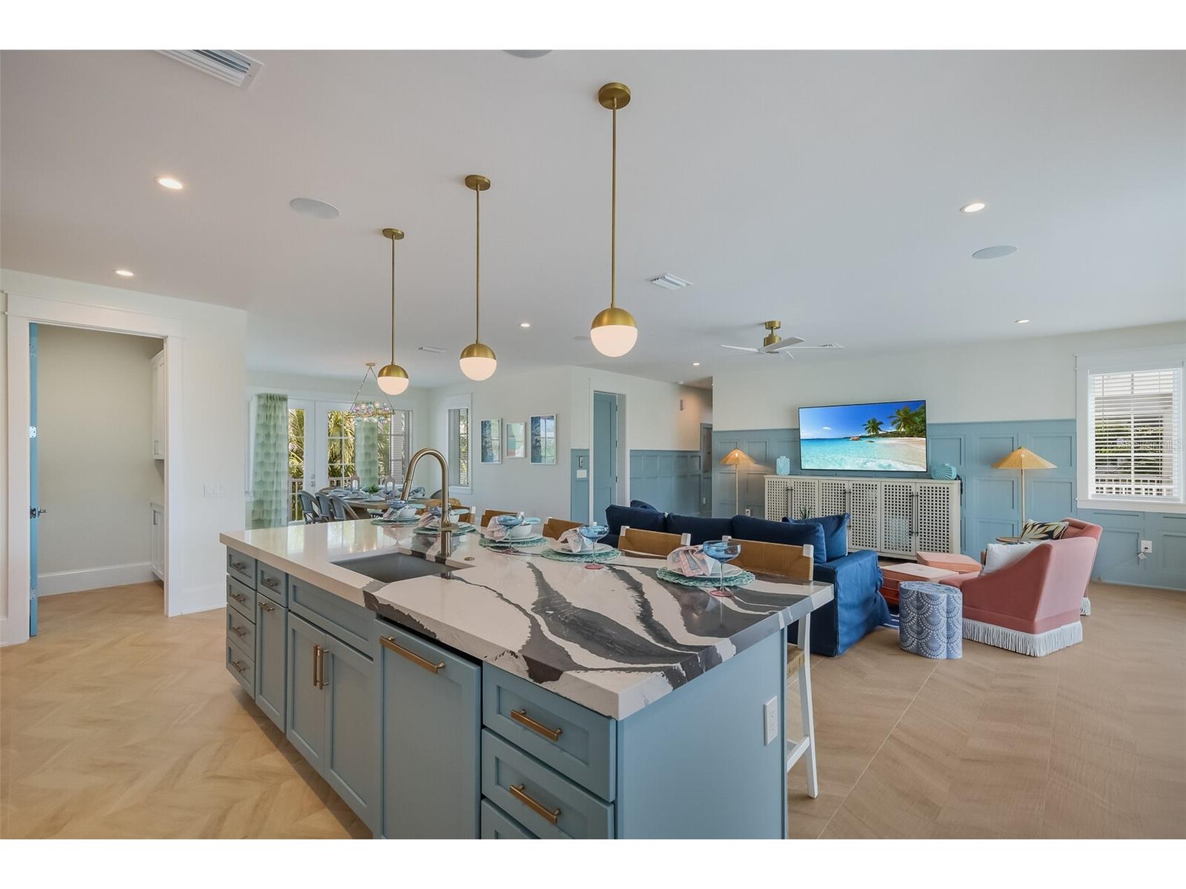227 S Harbor Drive Holmes Beach FL 34217 A4684262 image22