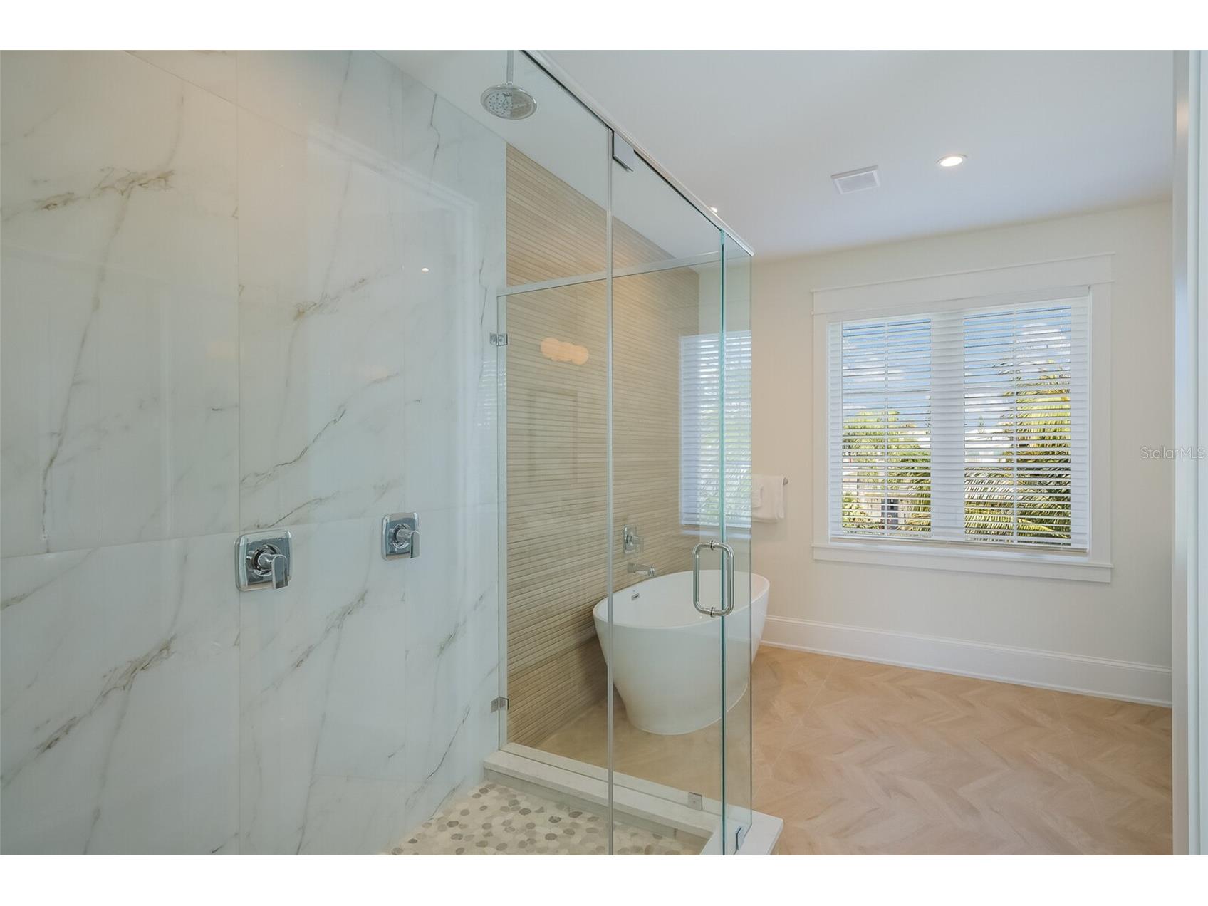227 S Harbor Drive Holmes Beach FL 34217 A4684262 image44
