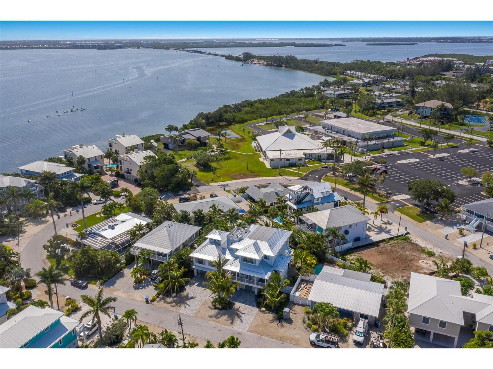 227 S Harbor Drive Holmes Beach FL 34217 A4684262 image56