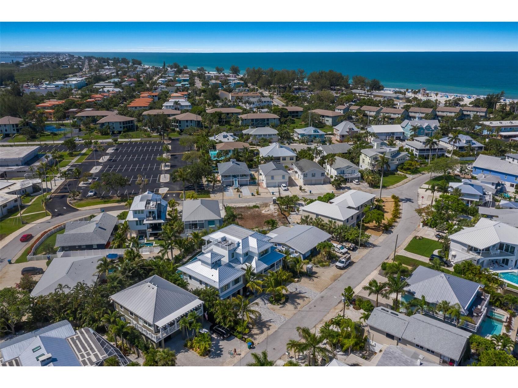 227 S Harbor Drive Holmes Beach FL 34217 A4684262 image57