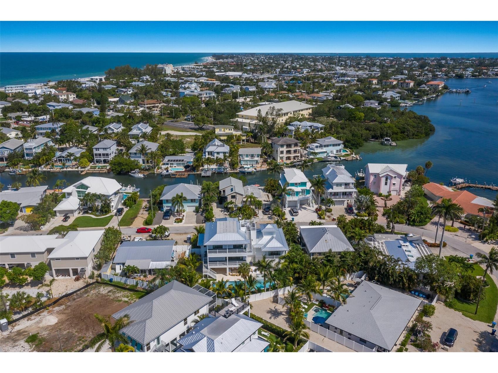 227 S Harbor Drive Holmes Beach FL 34217 A4684262 image59