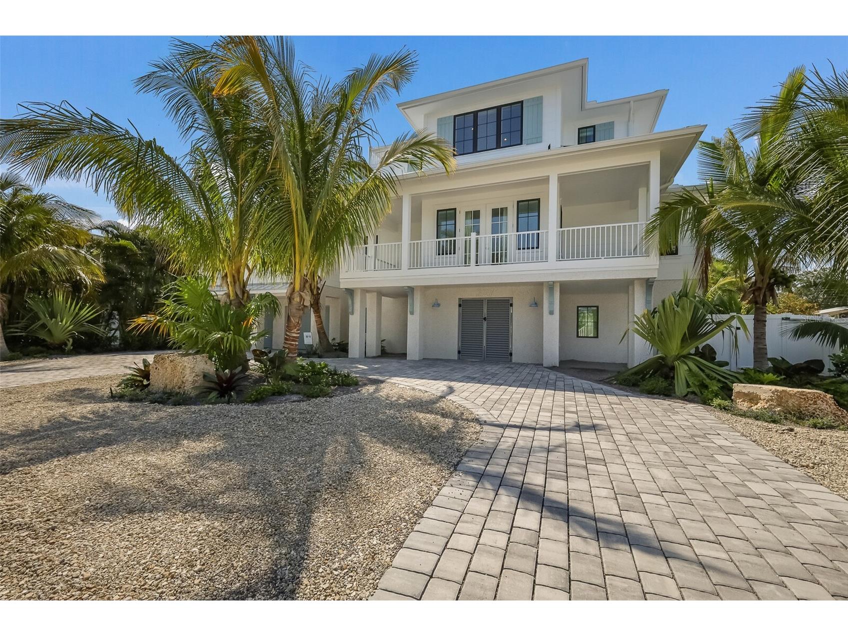 227 S Harbor Drive Holmes Beach FL 34217 A4684262 image6