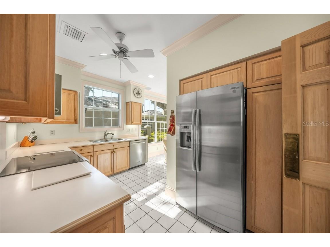 227 Saint James Park Osprey FL 34229 A4635743 image16