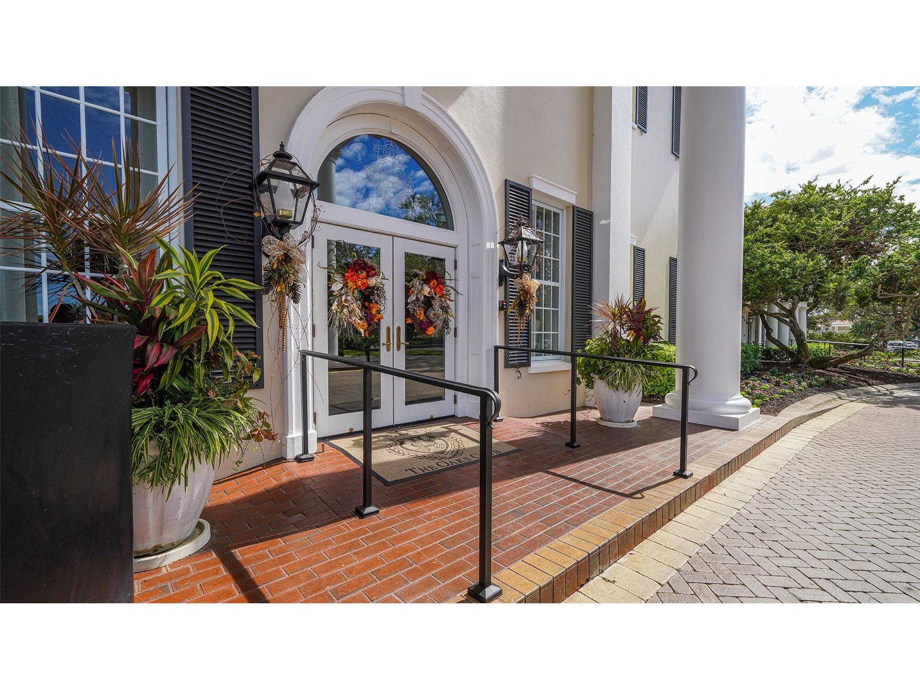 227 Saint James Park Osprey FL 34229 A4679867 image57