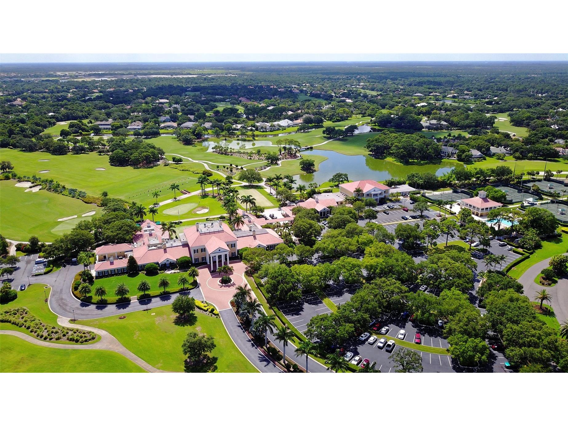 227 Saint James Park Osprey FL 34229 A4679867 image88