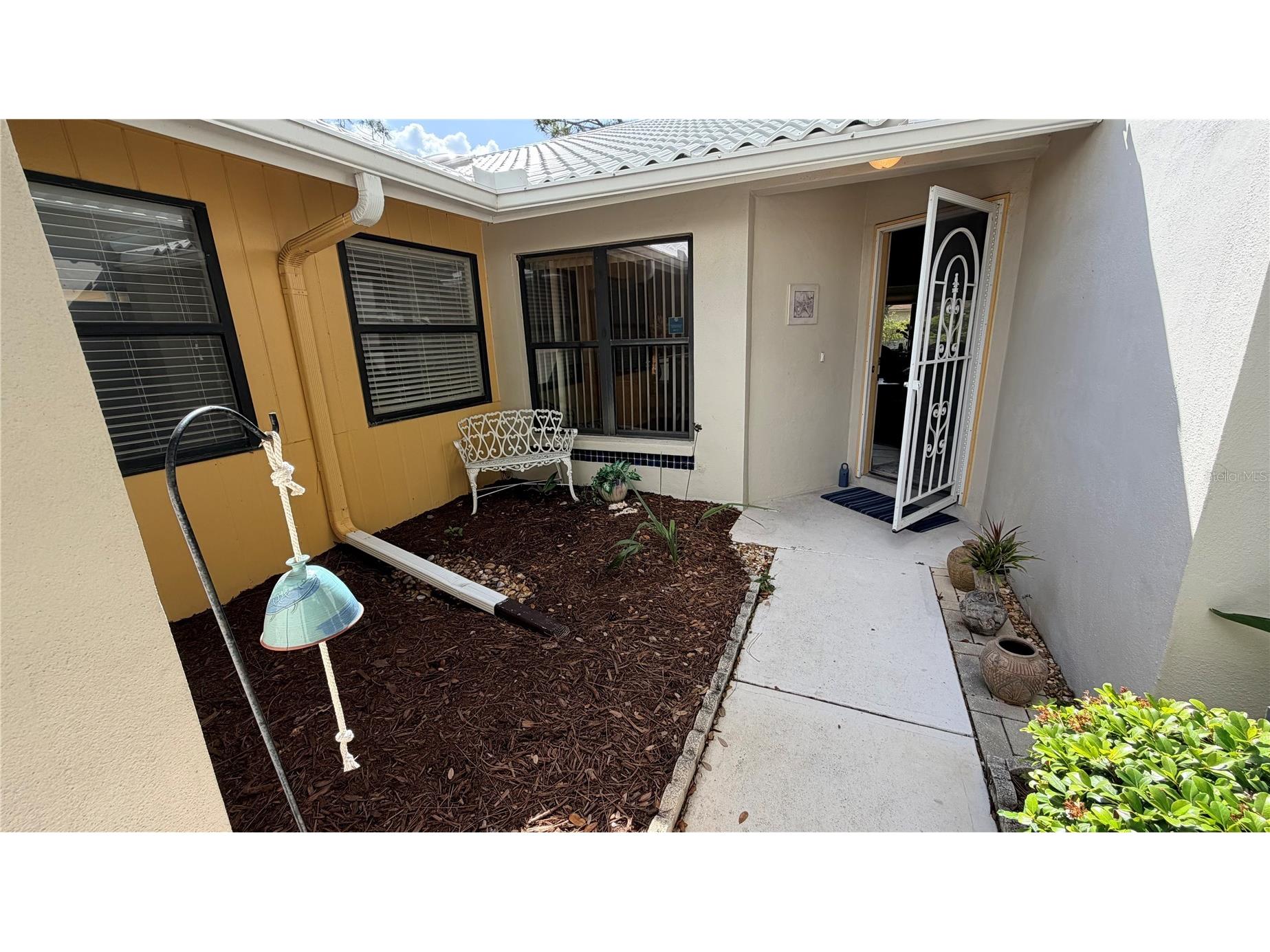 227 Southampton Drive #289 Venice FL 34293 A4677192 image2