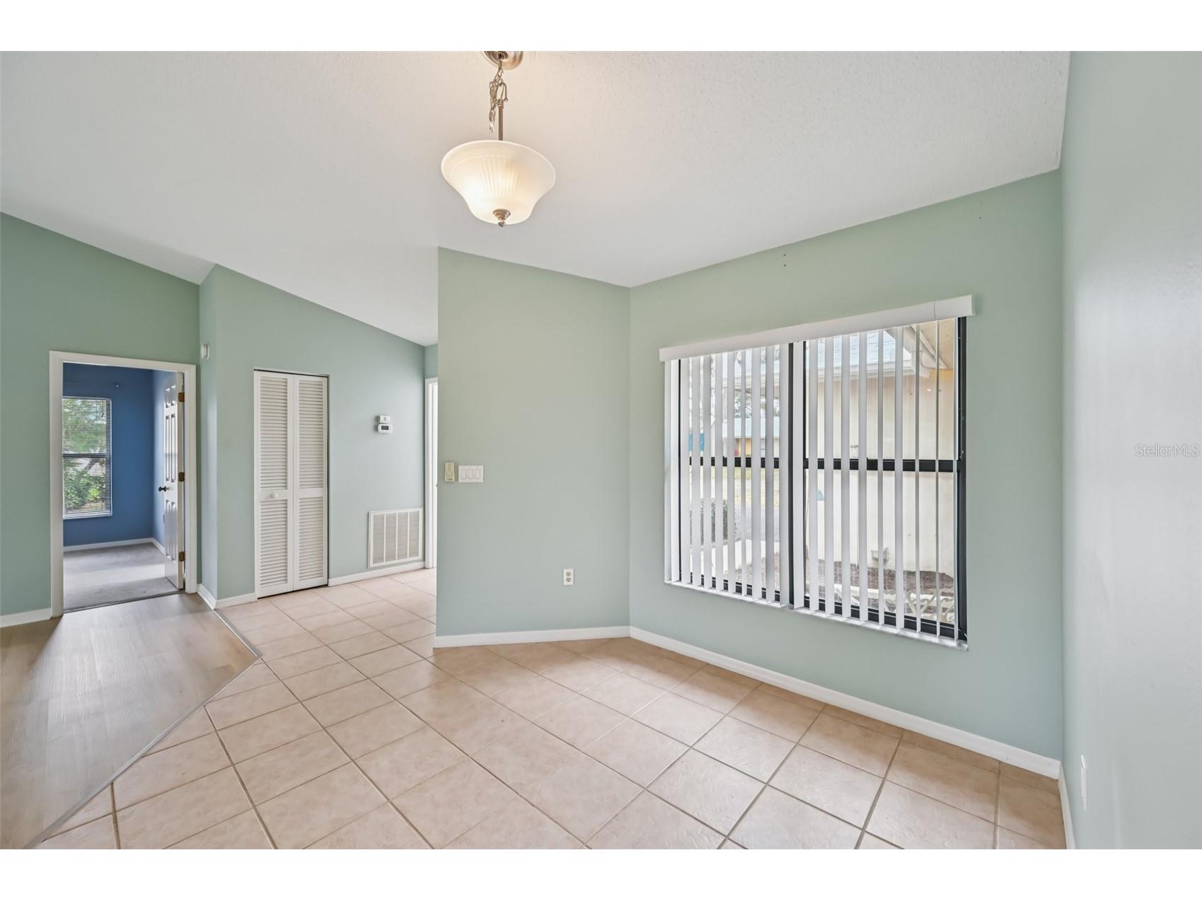 227 Southampton Drive #289 Venice FL 34293 A4677192 image23