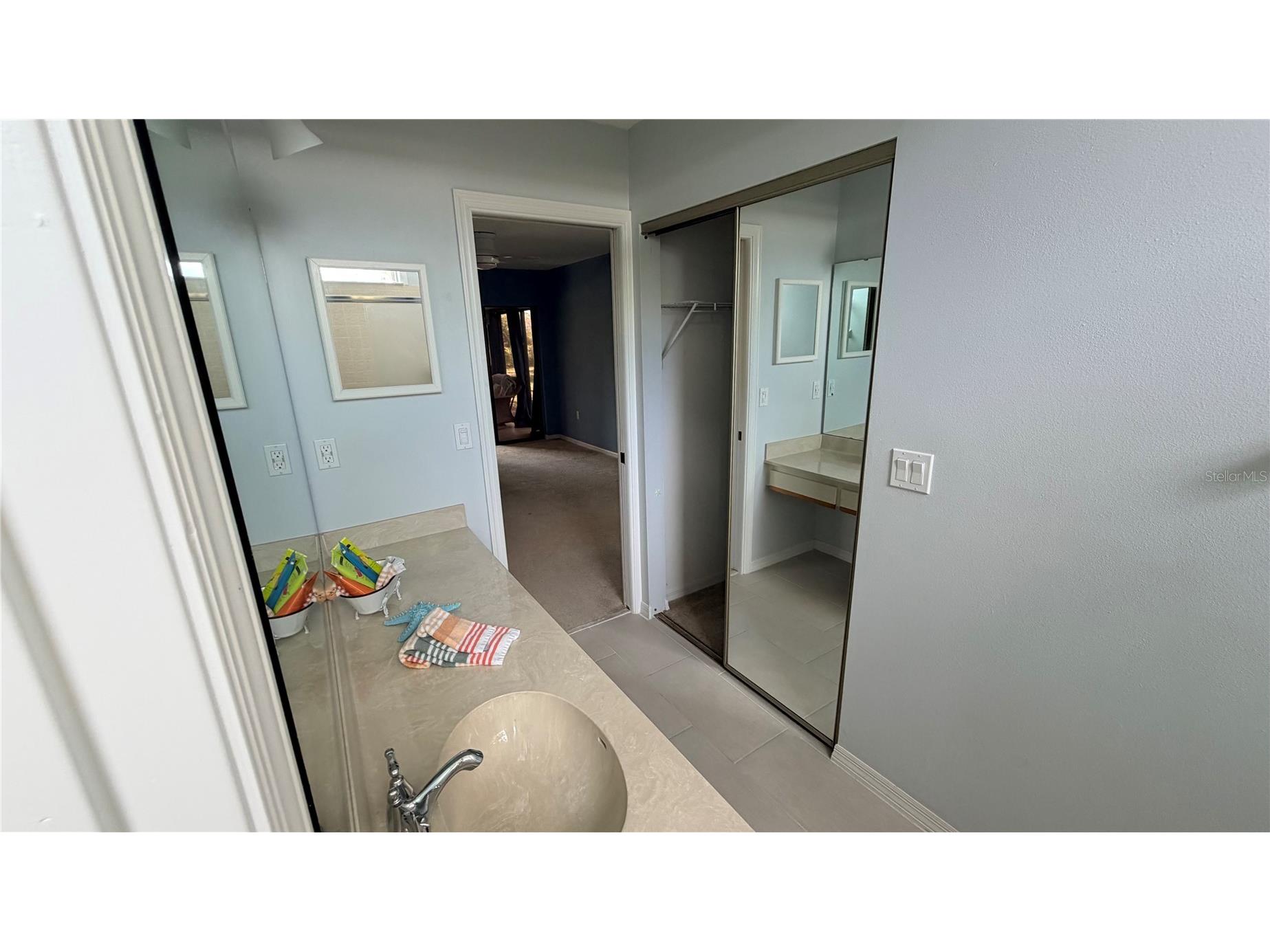 227 Southampton Drive #289 Venice FL 34293 A4677192 image30