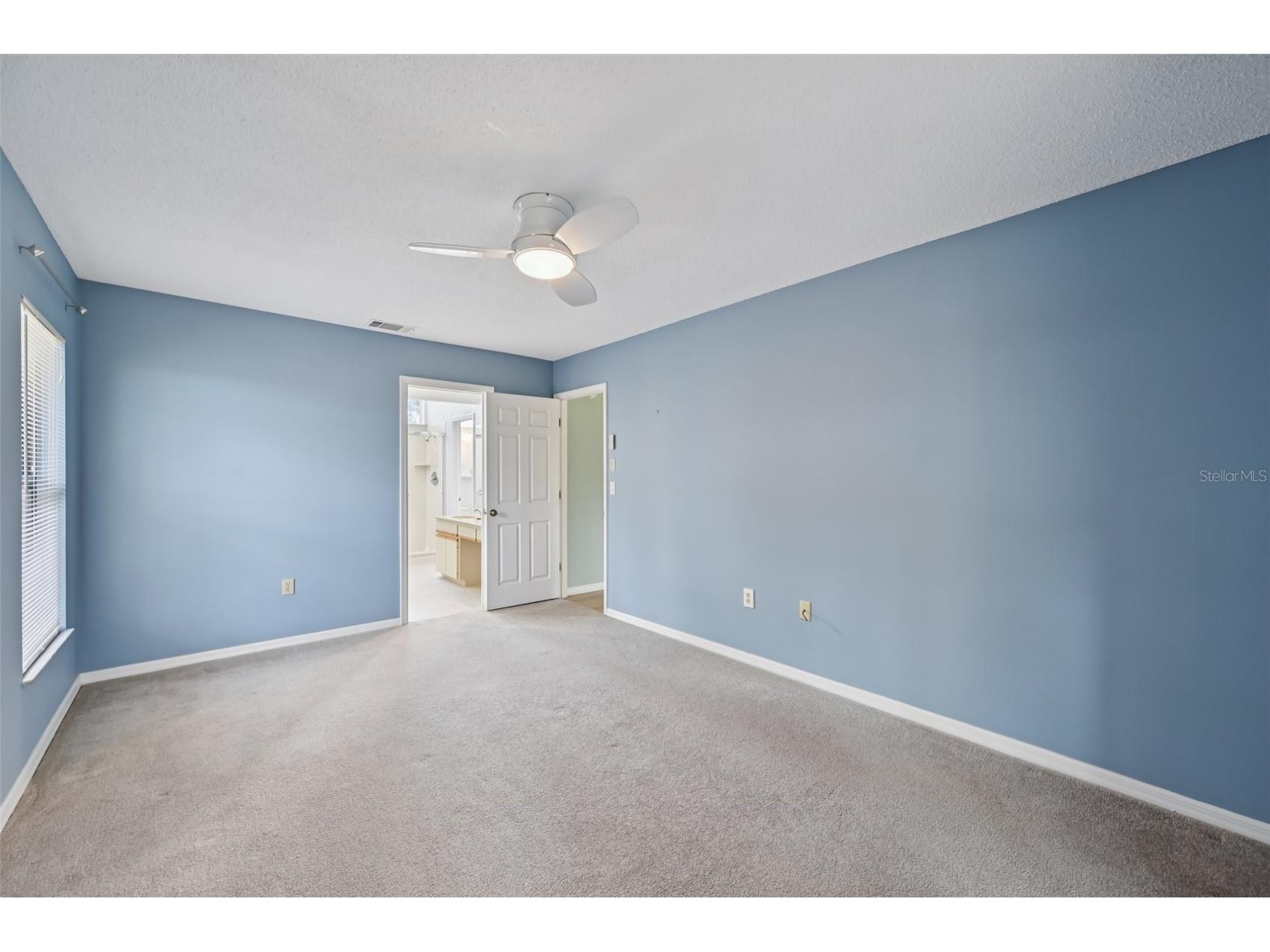 227 Southampton Drive #289 Venice FL 34293 A4677192 image34