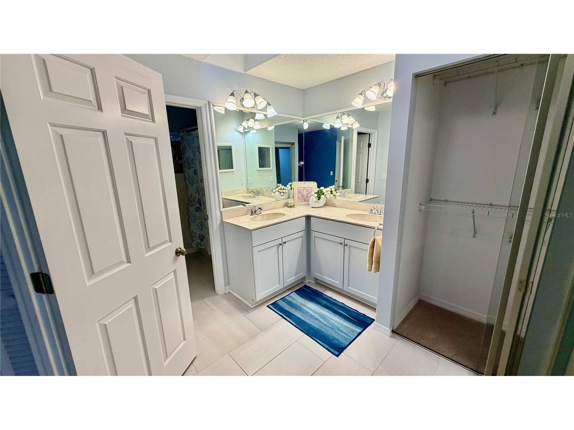 227 Southampton Drive #289 Venice FL 34293 A4677192 image46