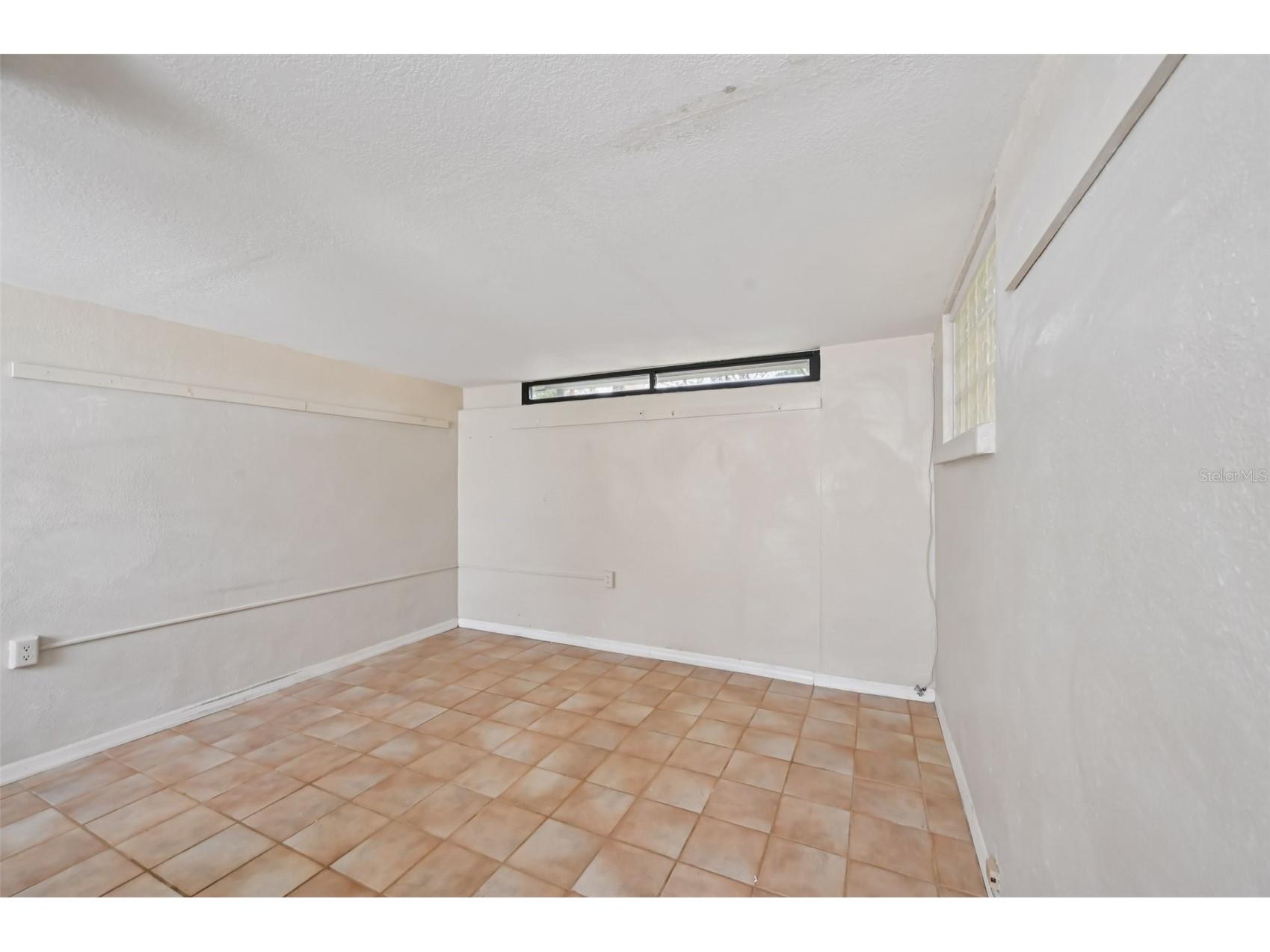 227 Southampton Drive #289 Venice FL 34293 A4677192 image50