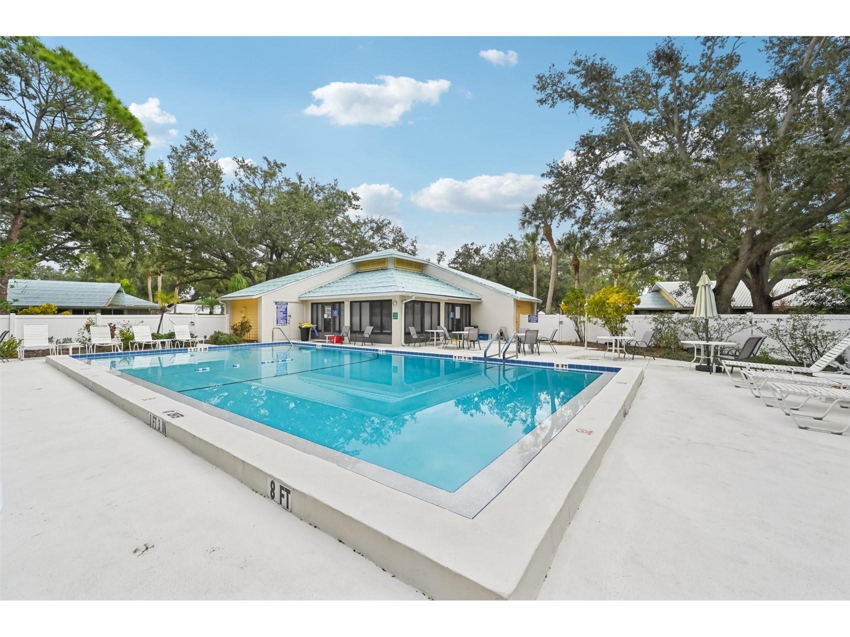 227 Southampton Drive #289 Venice FL 34293 A4677192 image61