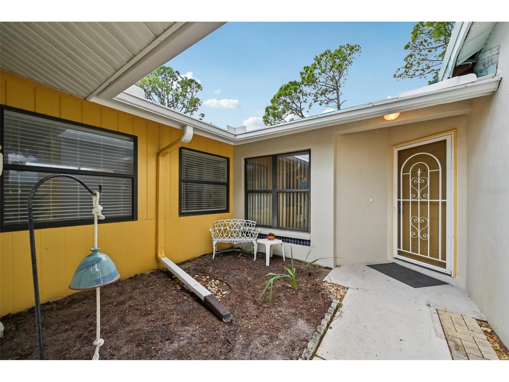 227 Southampton Drive #289 Venice FL 34293 A4694588 image3