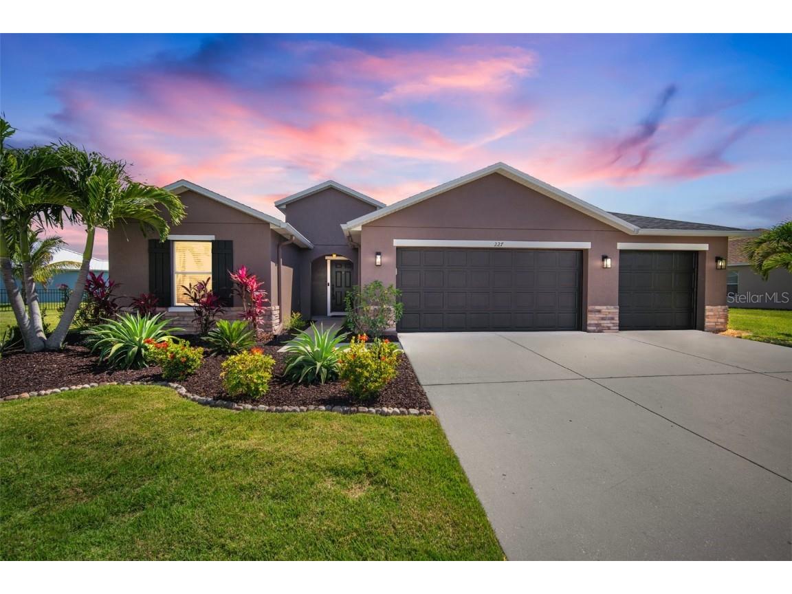 227 Star Shell Drive Apollo Beach FL 33572 T3520453 image1