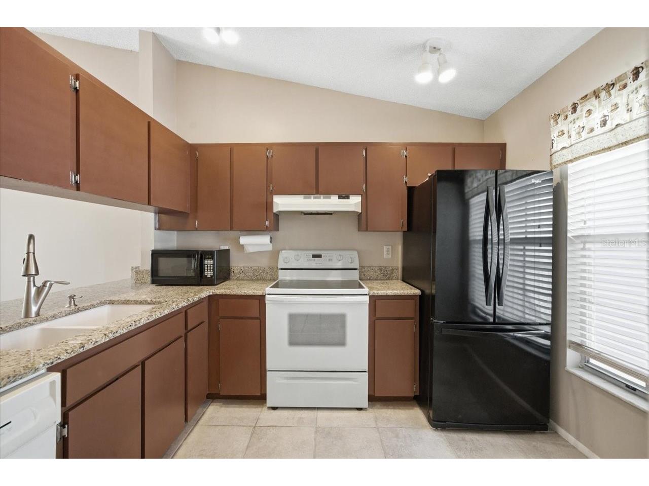 227 Sun Vista Court S Treasure Island FL 33706 TB8496001 image10