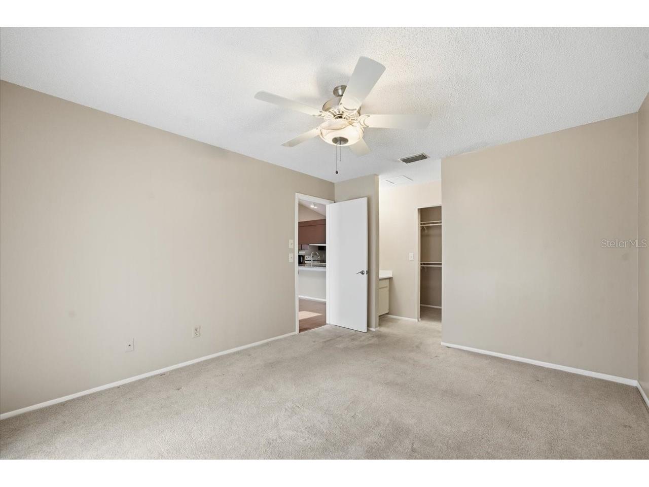227 Sun Vista Court S Treasure Island FL 33706 TB8496001 image28