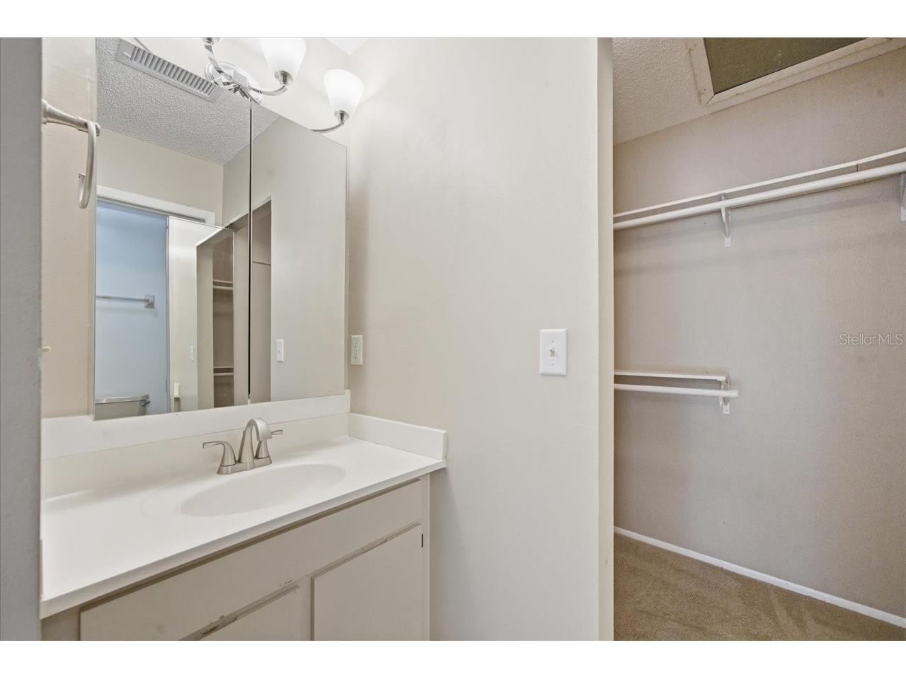 227 Sun Vista Court S Treasure Island FL 33706 TB8496001 image31
