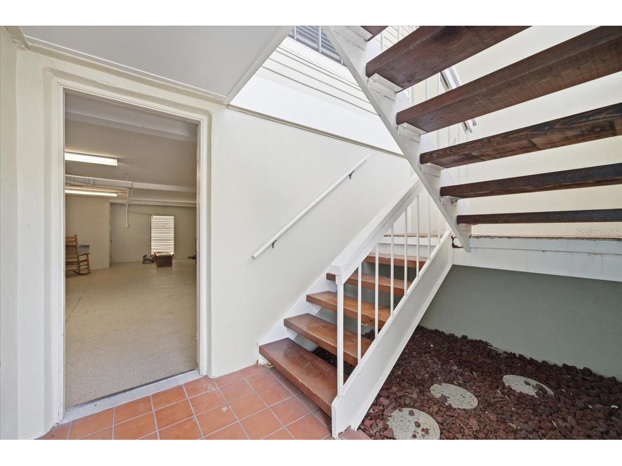 227 Sun Vista Court S Treasure Island FL 33706 TB8496001 image4