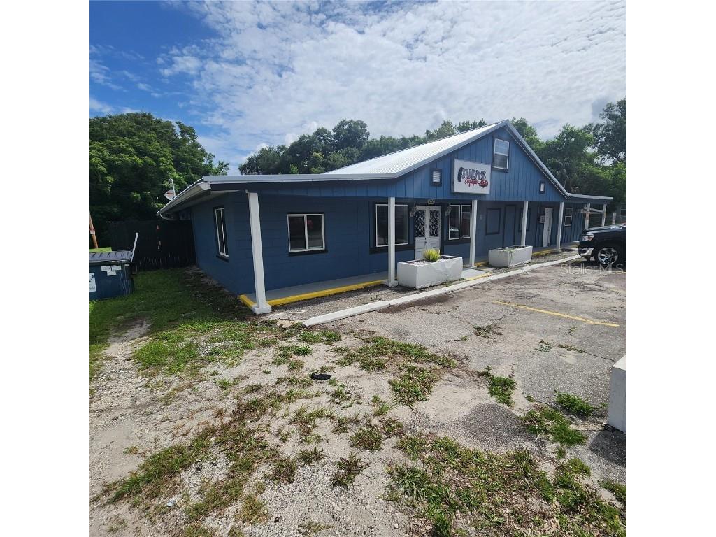 227 W Beresford Avenue Deland FL 32720 V4943271 image2