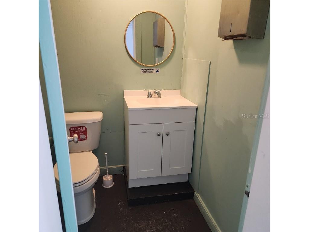 227 W Beresford Avenue Deland FL 32720 V4943271 image6