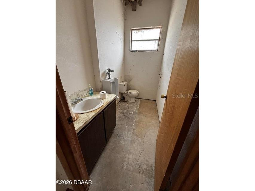 227 W Voorhis Avenue Deland FL 32720 V4947845 image8