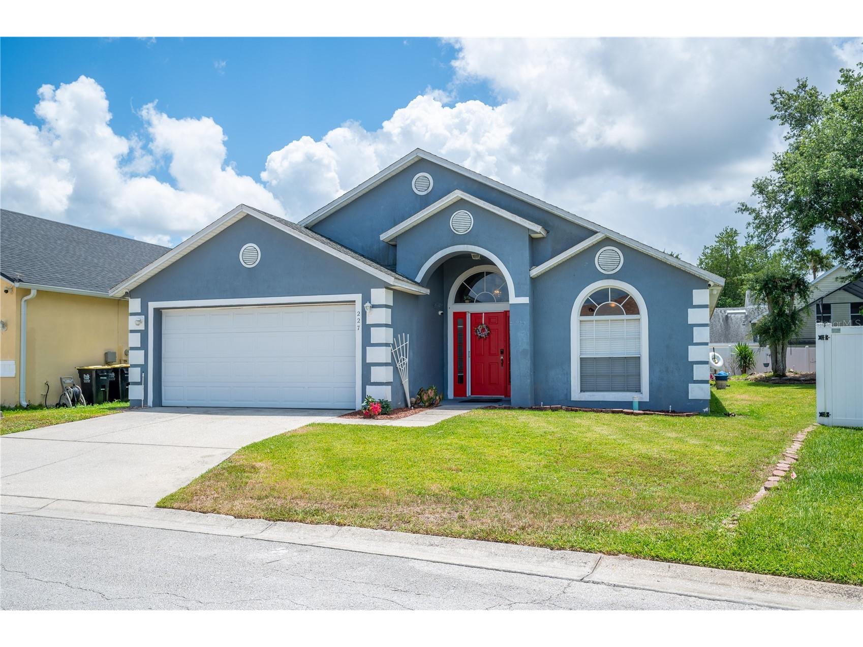 227 Whittier Street Davenport FL 33896 L4962055 image1