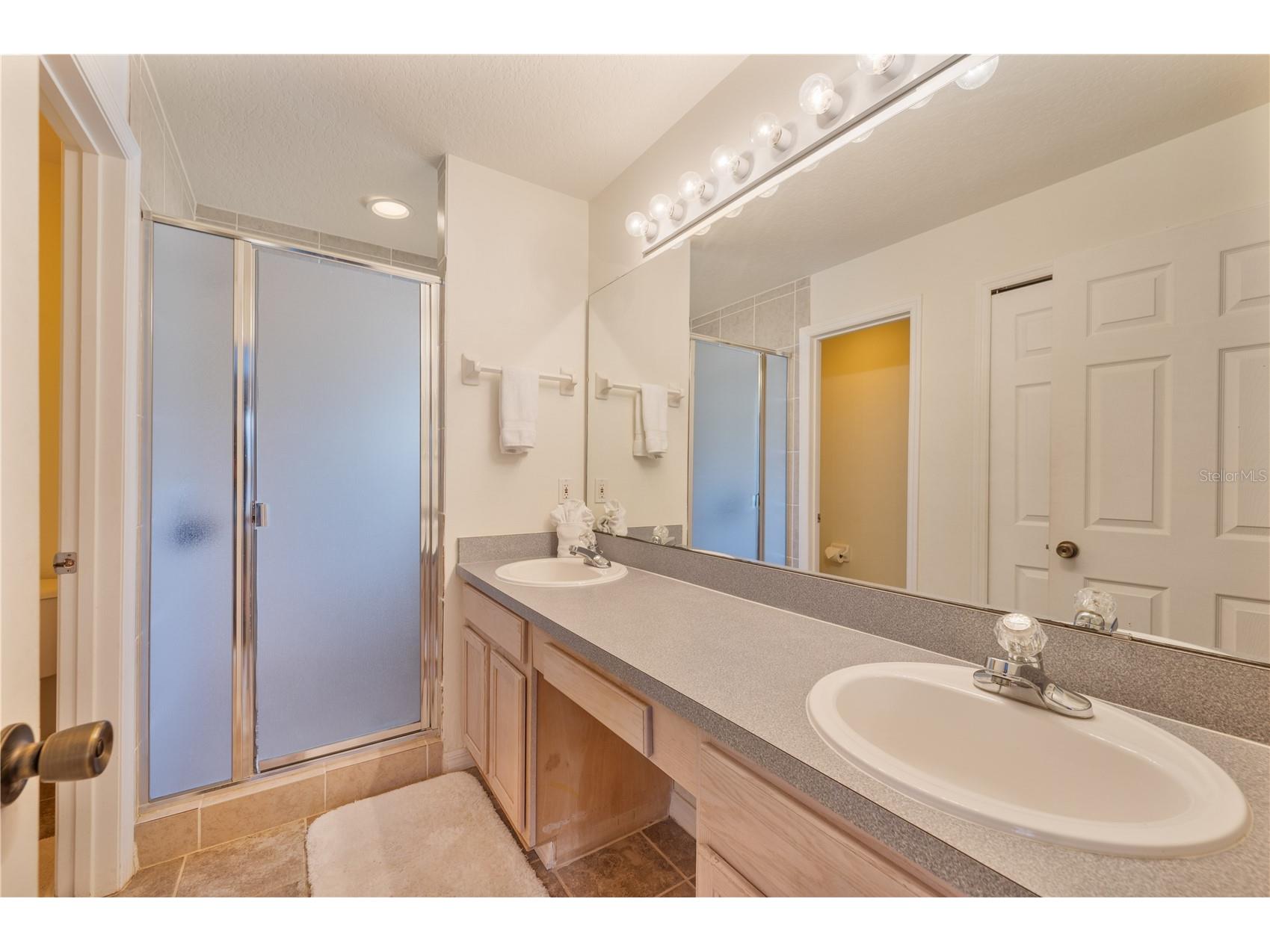 227 Whittier Street Davenport FL 33896 L4962055 image13