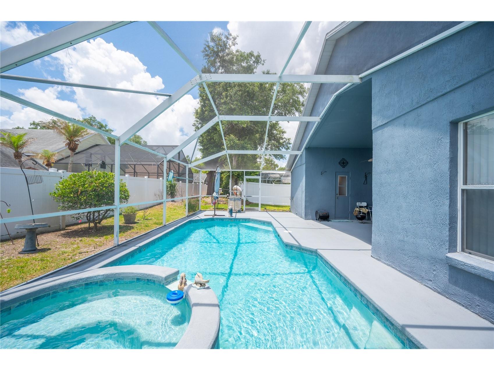 227 Whittier Street Davenport FL 33896 L4962055 image3