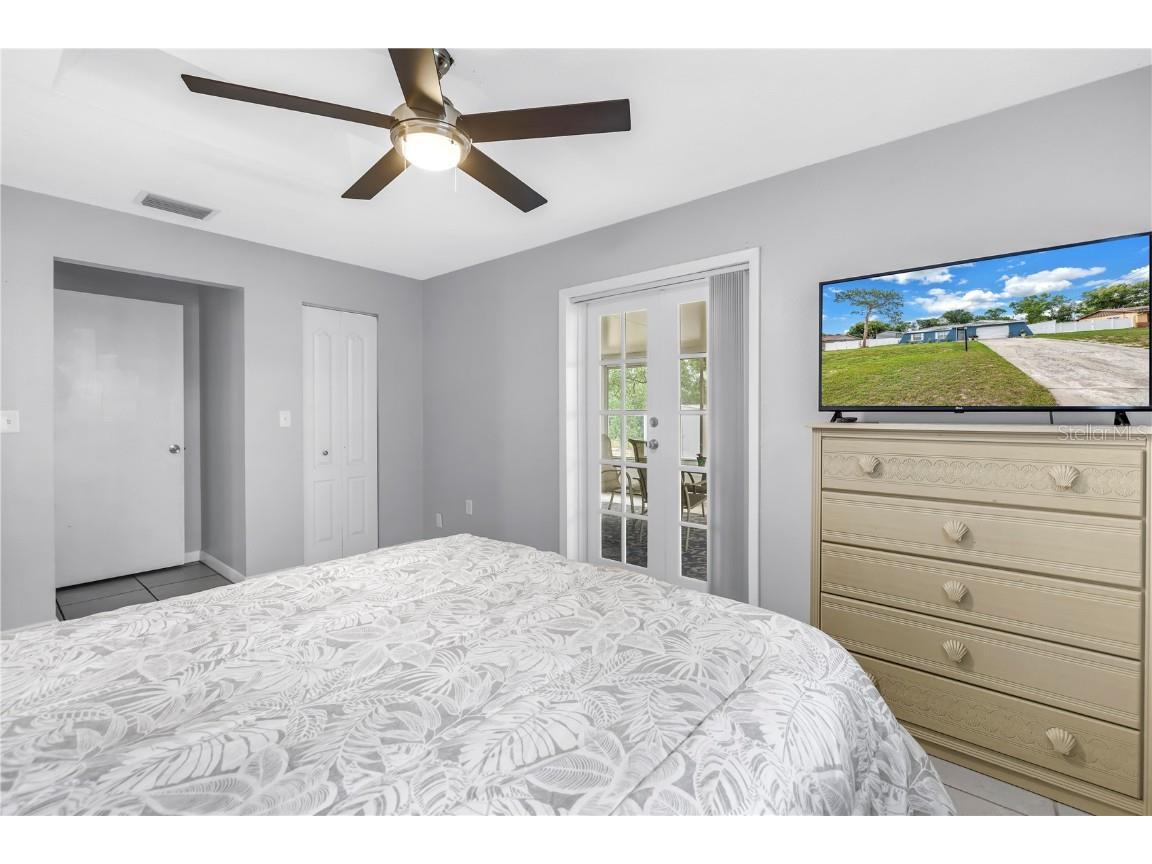 2270 Amherst Avenue Spring Hill FL 34609 TB8386201 image1