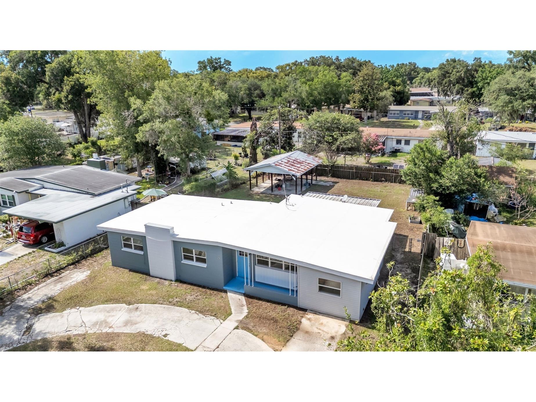 2270 S Crystal Lake Drive Lakeland FL 33801 L4962335 image2