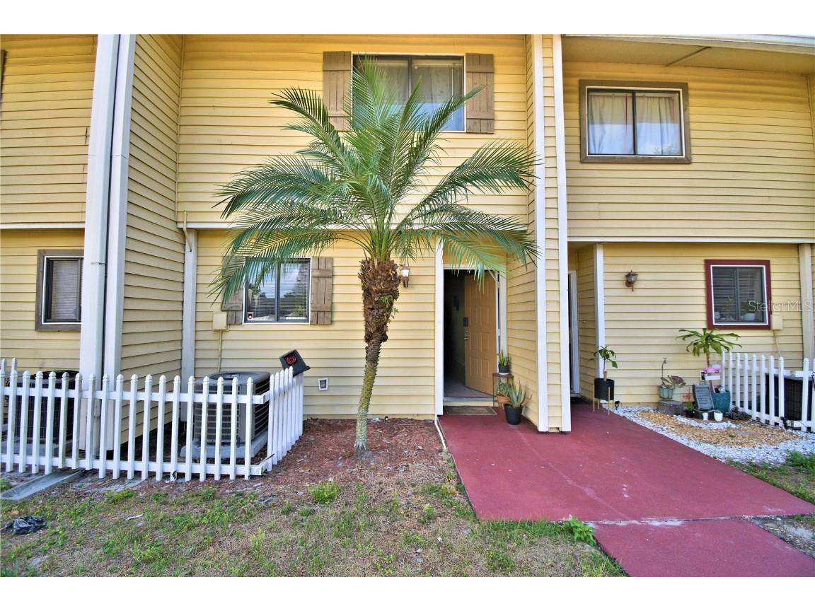 22701 Watersedge Boulevard #15 Land O Lakes FL 34639 L4936397 image1