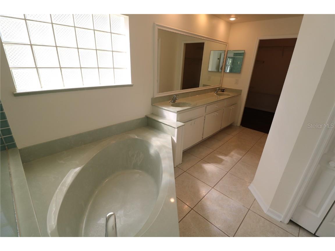 22704 Magnolia Trace Boulevard Lutz FL 33549 TB8451457 image24