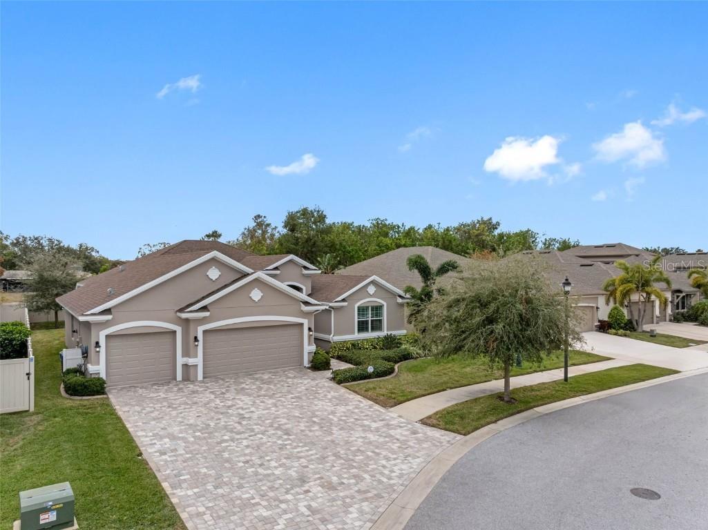 2271 Highwood Court Dunedin FL 34698 TB8340467 image1