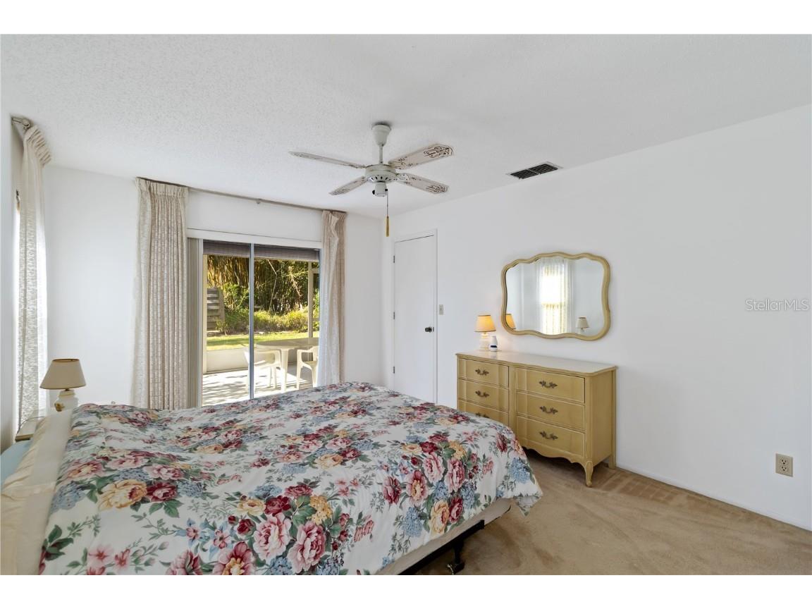 2271 Pine View Circle Sarasota FL 34231 A4649803 image29