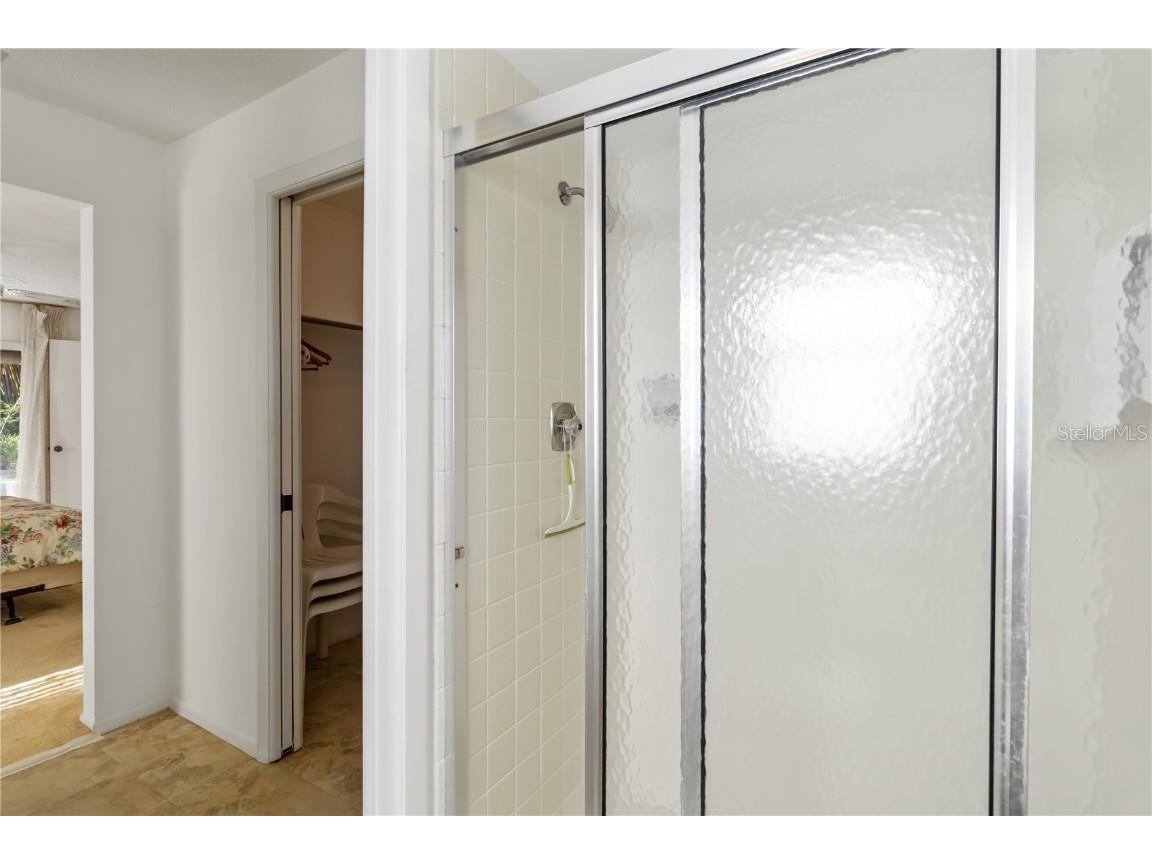 2271 Pine View Circle Sarasota FL 34231 A4649803 image32