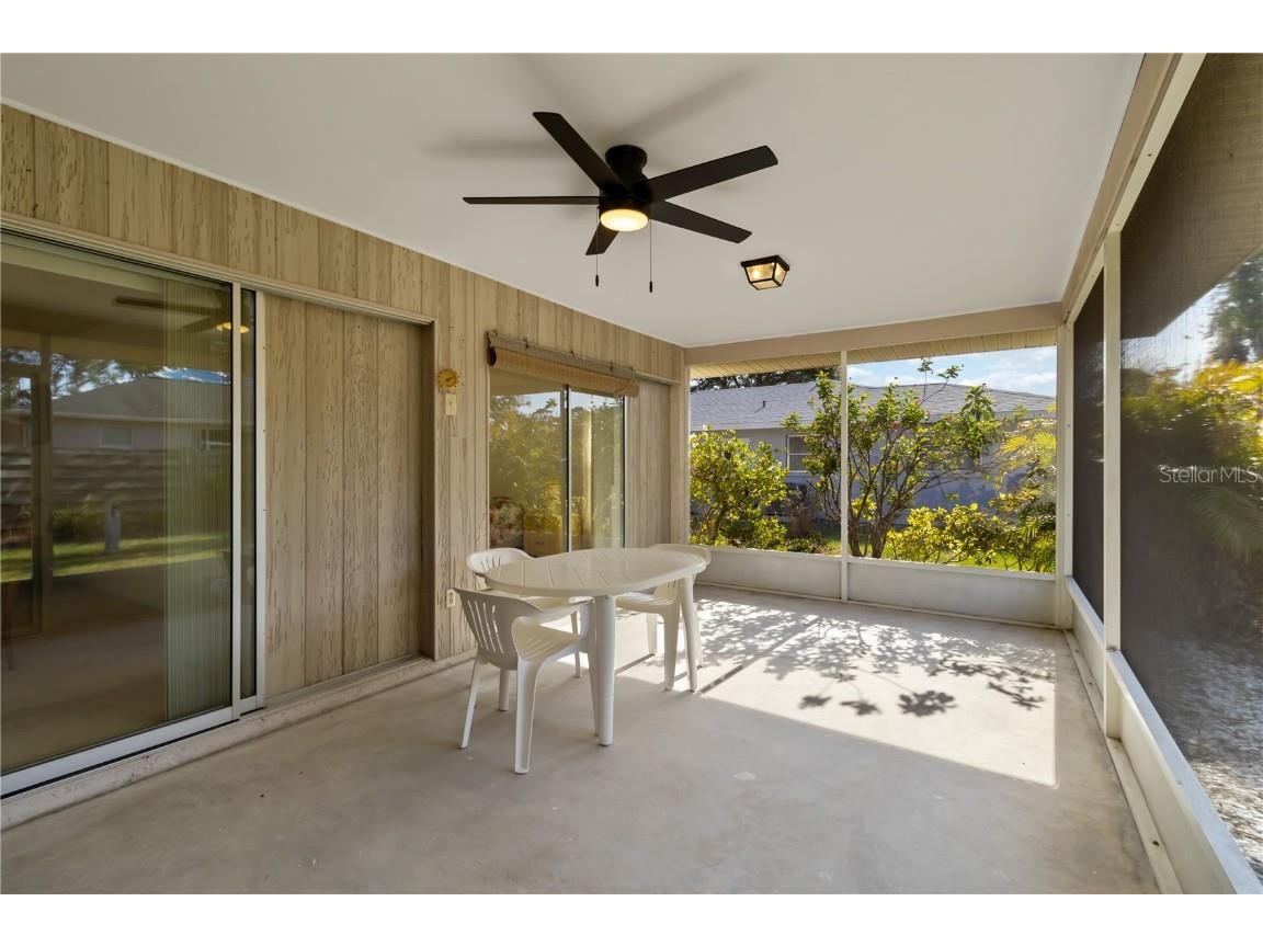 2271 Pine View Circle Sarasota FL 34231 A4649803 image39