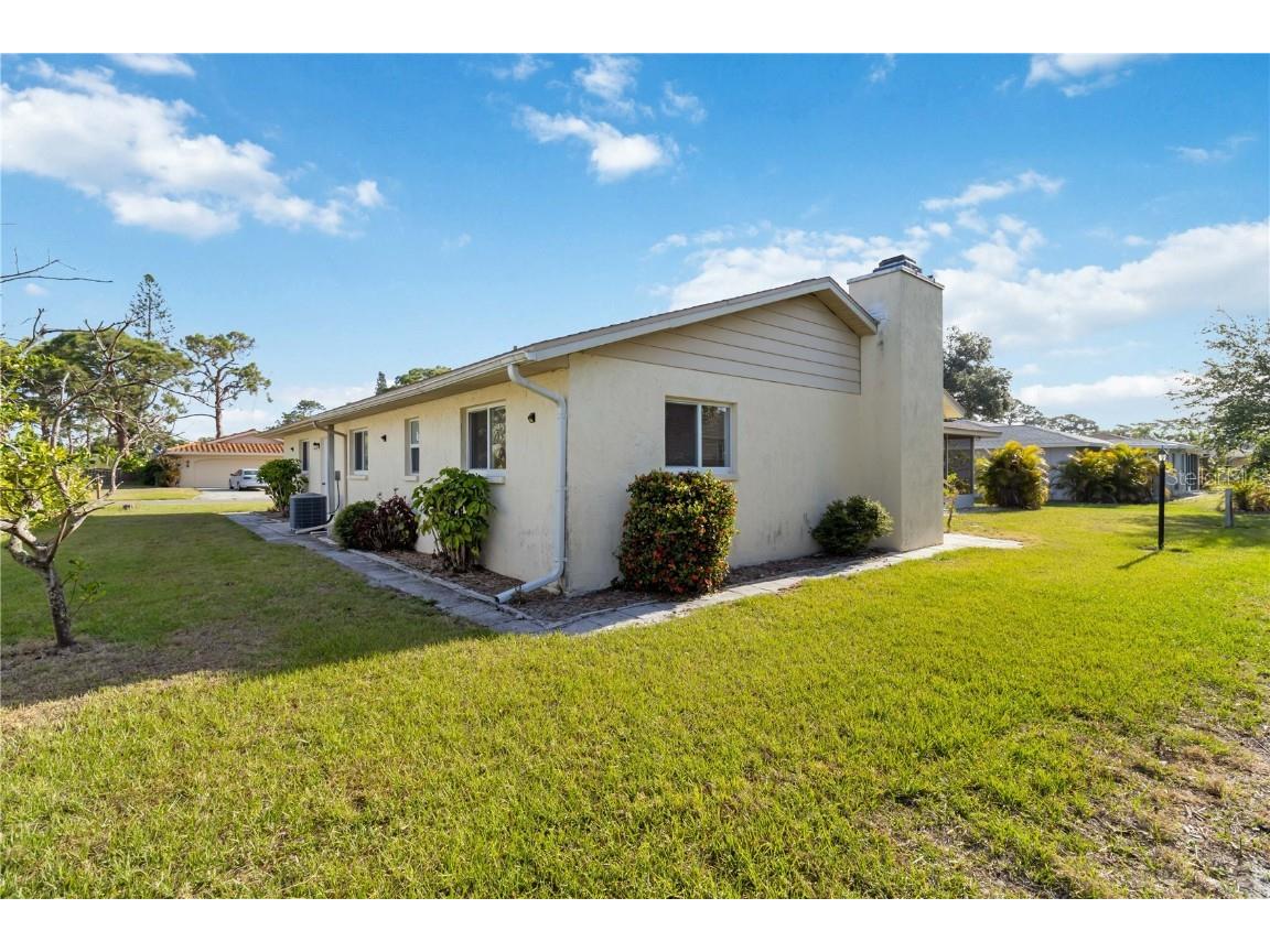 2271 Pine View Circle Sarasota FL 34231 A4649803 image48