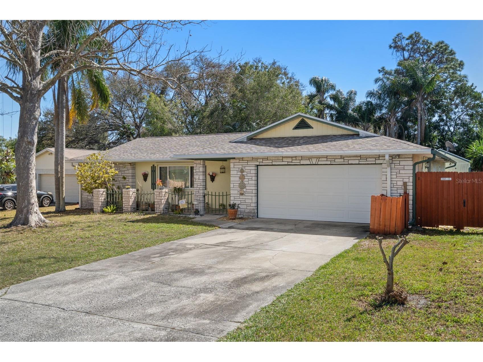 2271 Republic Drive Dunedin FL 34698 W7883291 image2