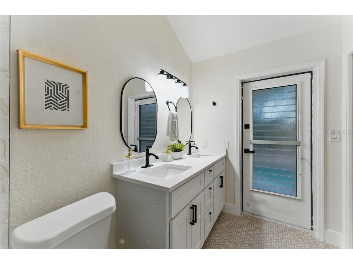 2272 Adam Court Palm Harbor FL 34683 TB8396423 image24