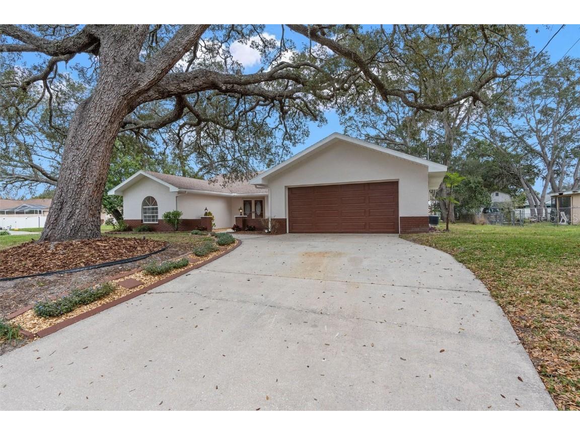 2272 Ancho Avenue Spring Hill FL 34608 W7862114 image1