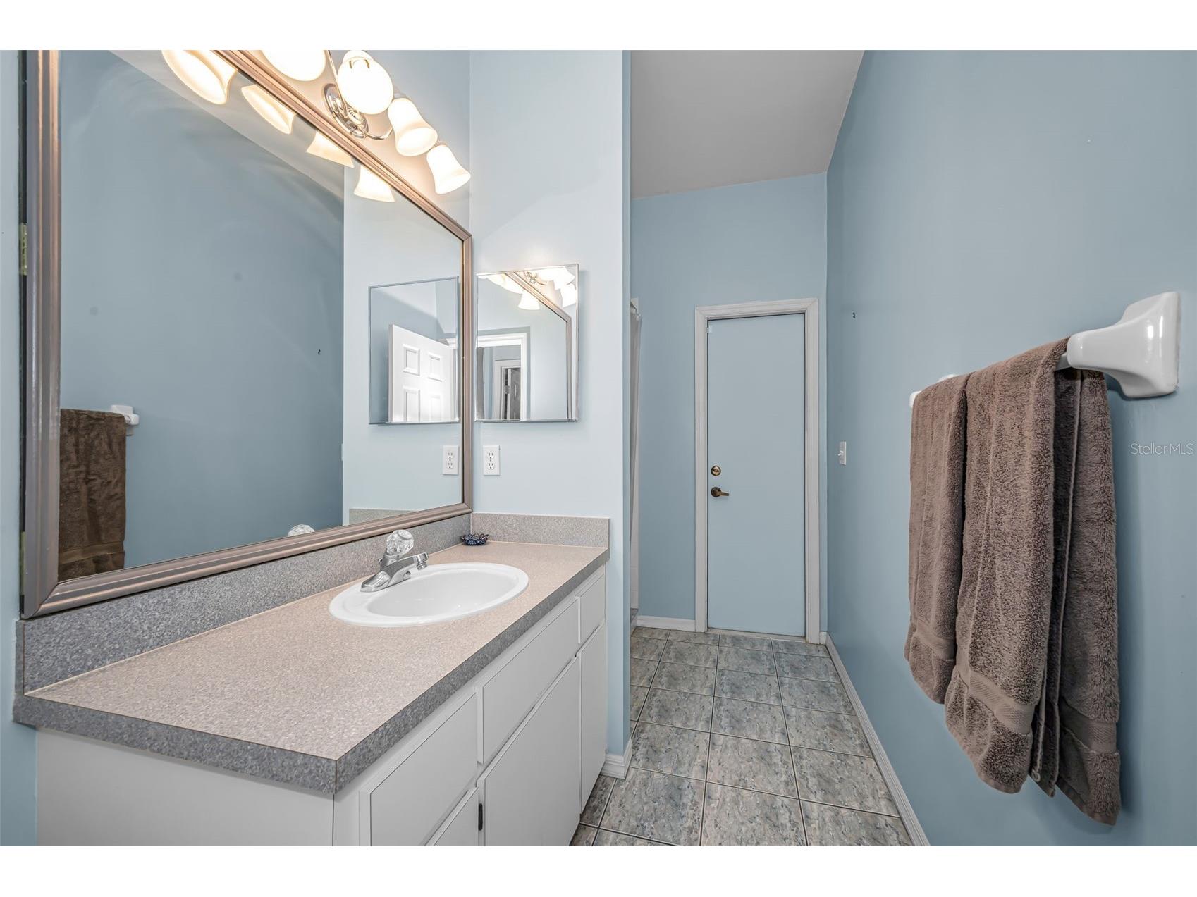 2272 Warwick Drive Oldsmar FL 34677 TB8502055 image26