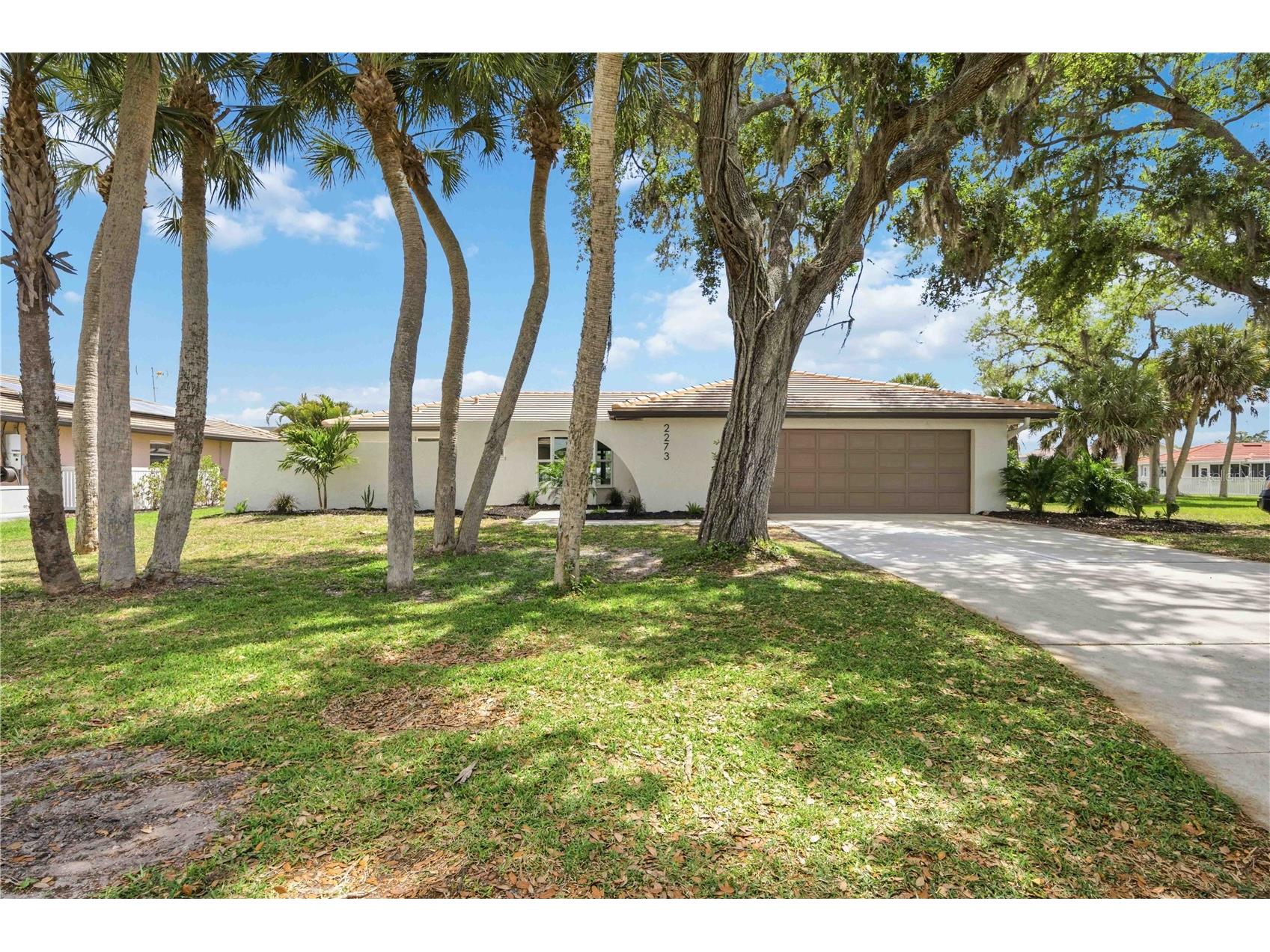 2273 Lakewood Drive Nokomis FL 34275 A4688205 image1