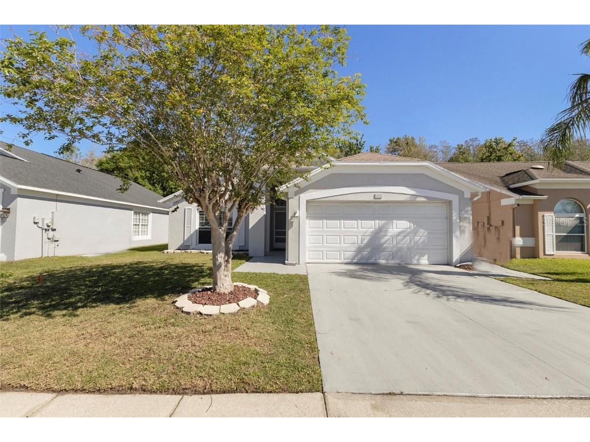 2274 Stonehedge Loop Kissimmee FL 34743 V4941714 image1