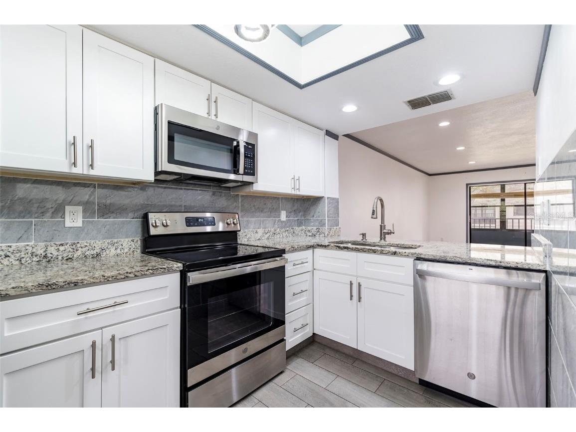 2275 62nd Avenue N #5202 Saint Petersburg FL 33702 TB8442213 image7