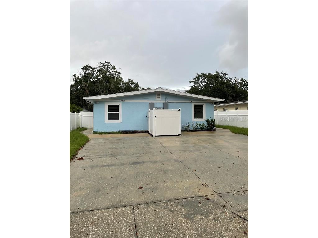 2275 Browning Street Sarasota FL 34237 U8254422 image1