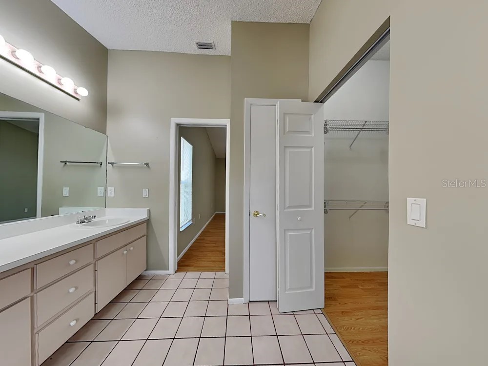 2275 Cork Oak Street E Sarasota FL 34232 TB8475200 image12