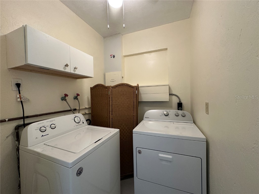 2275 Hawthorne Street Sarasota FL 34239 A4671438 image10