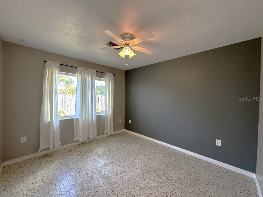 2275 Hawthorne Street Sarasota FL 34239 A4671438 image15