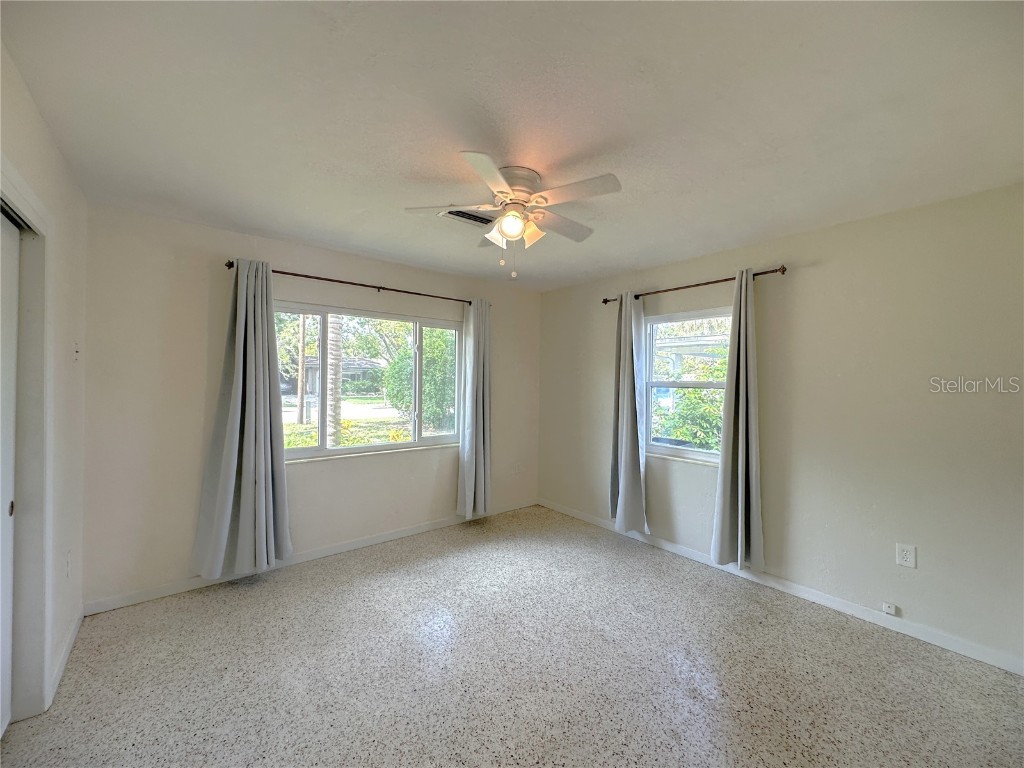 2275 Hawthorne Street Sarasota FL 34239 A4671438 image17